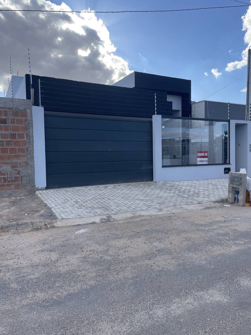 Casa, 3 quartos, 170 m² - Foto 1