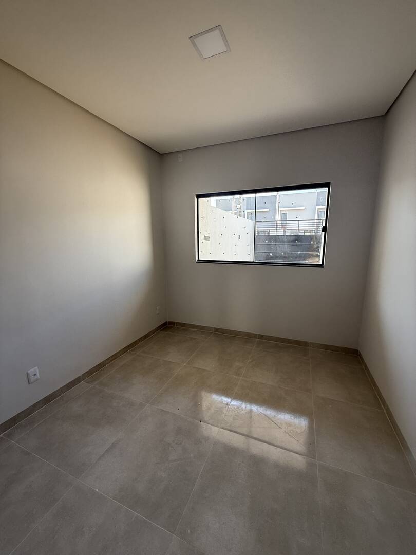 Casa, 1 quarto, 57 m² - Foto 2