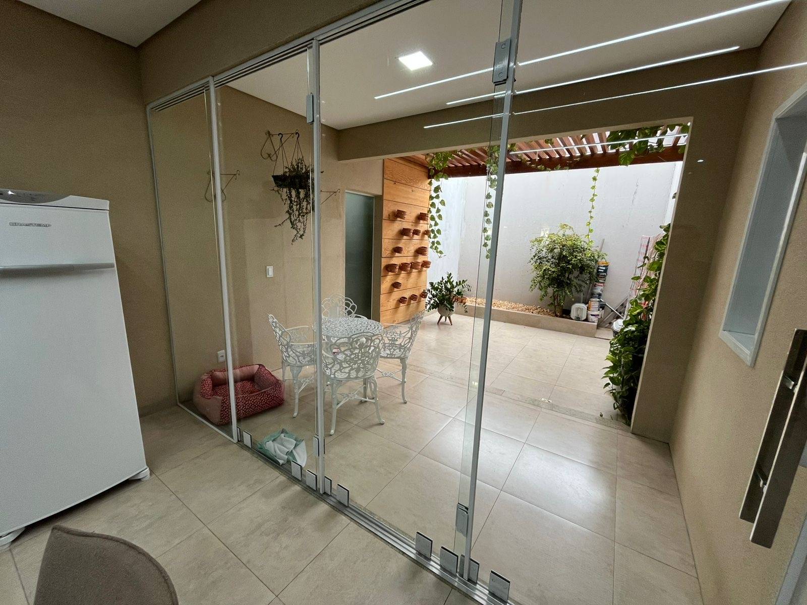 Casa, 3 quartos, 184 m² - Foto 2