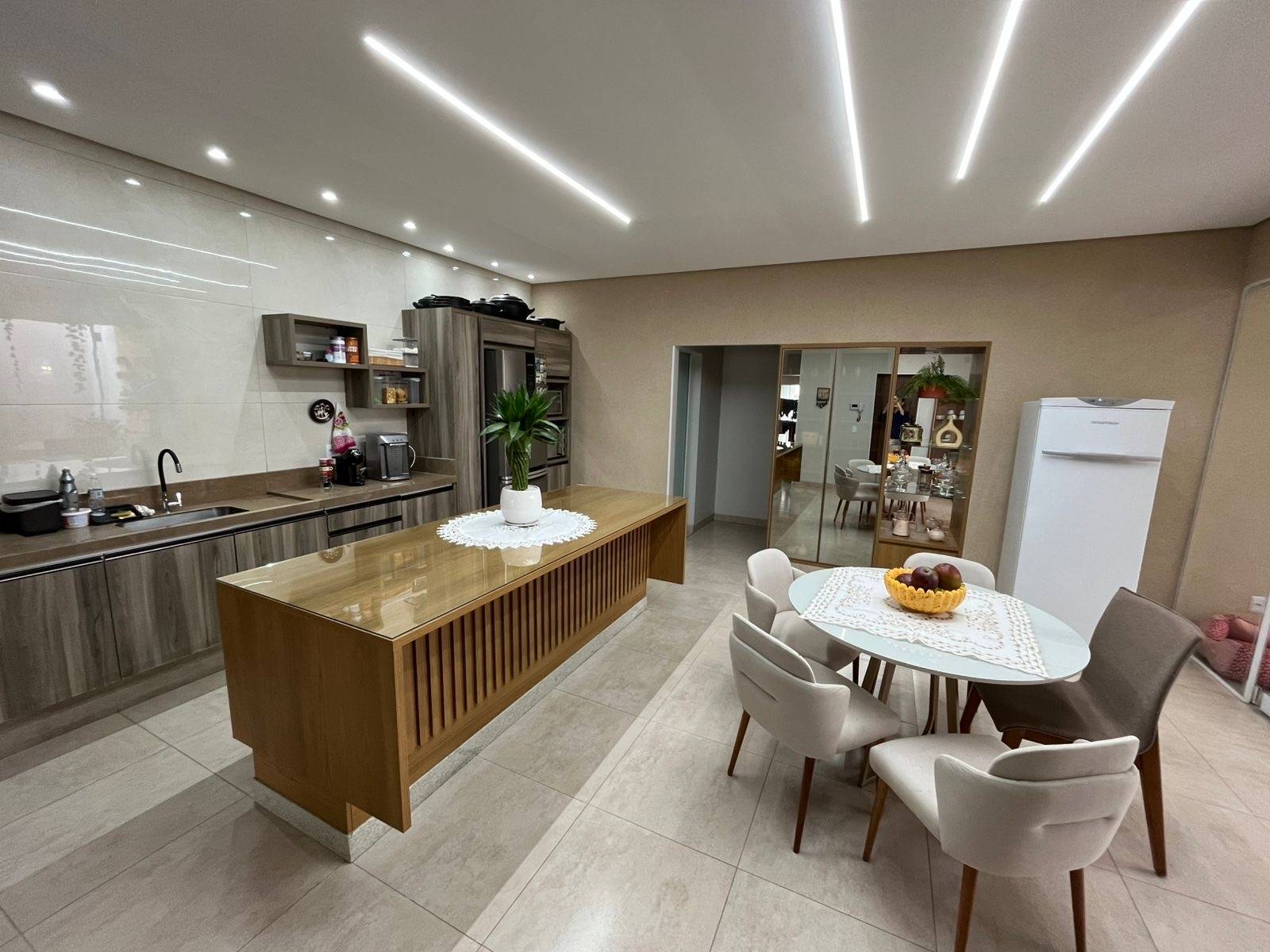 Casa, 3 quartos, 184 m² - Foto 7