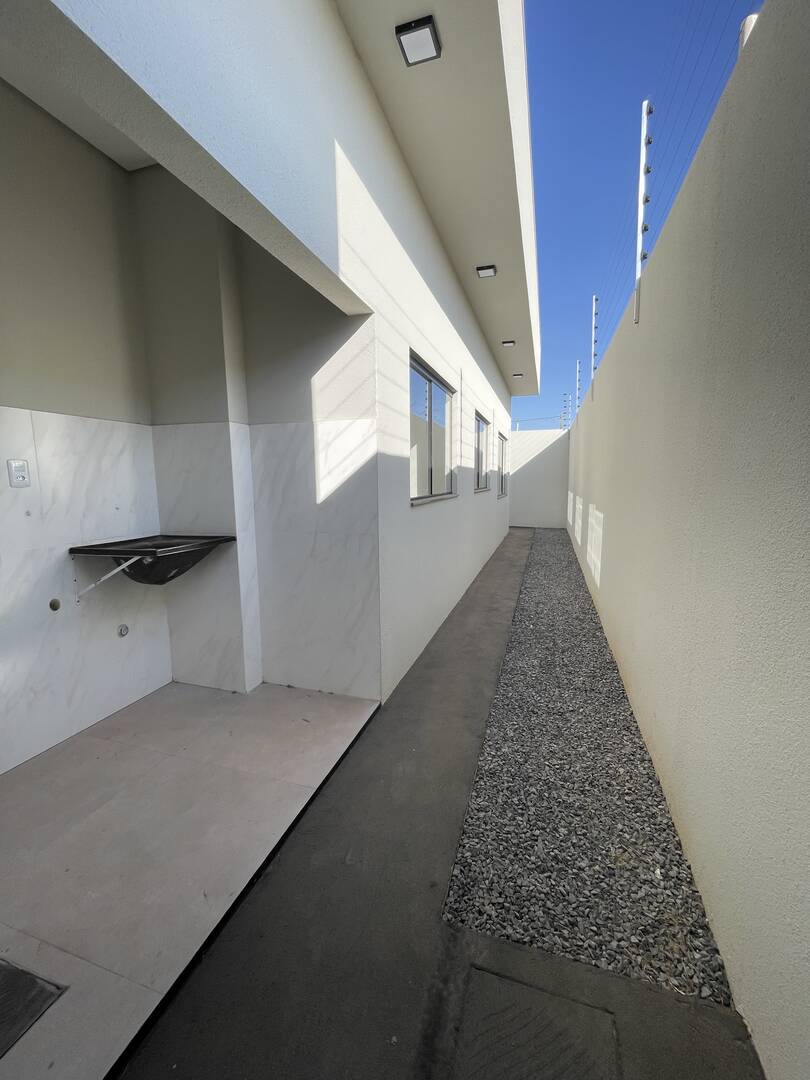 Casa, 3 quartos, 105 m² - Foto 2