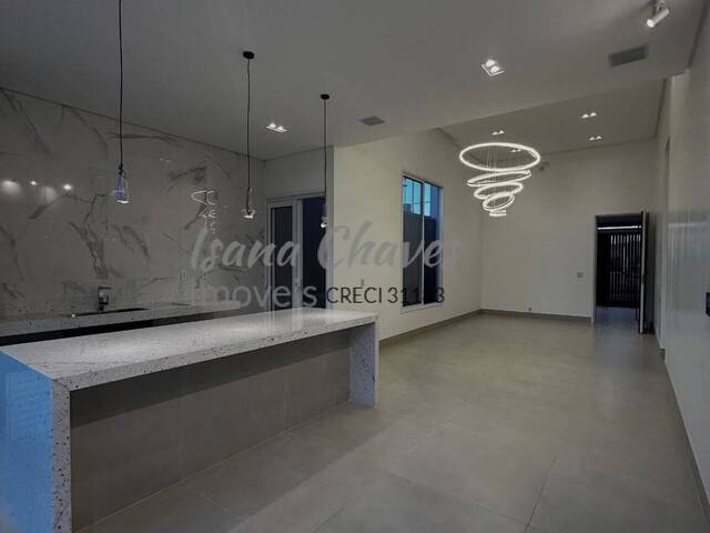 Casa para Venda em Luís Eduardo Magalhães - 4