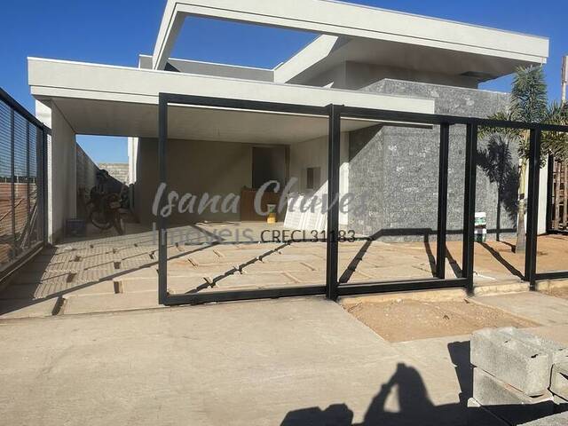 Casa para Venda em Luís Eduardo Magalhães - 2