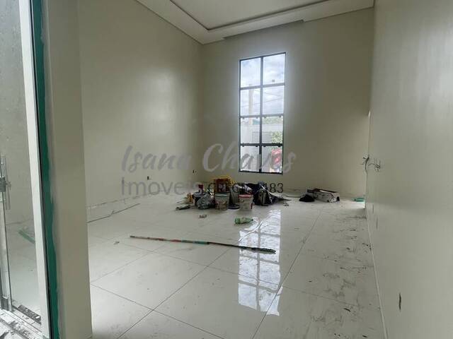 Casa para Venda em Luís Eduardo Magalhães - 2