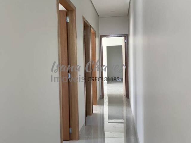 #63 - Casa para Venda em Luís Eduardo Magalhães - BA - 3