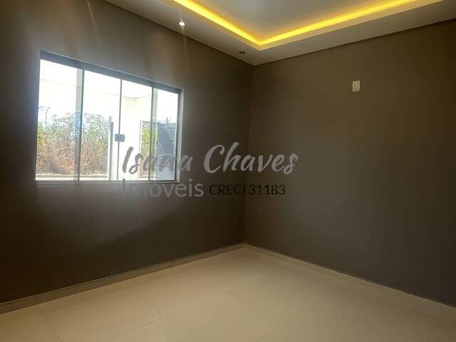 #68 - Casa para Venda em Luís Eduardo Magalhães - BA - 2