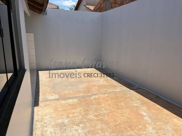 #97 - Casa para Venda em Luís Eduardo Magalhães - BA - 2