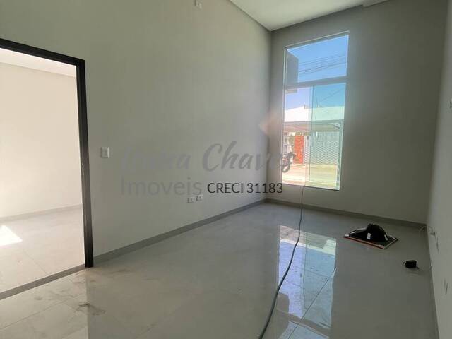 #100 - Casa para Venda em Luís Eduardo Magalhães - BA - 2