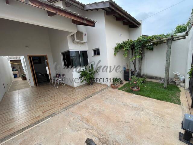 #106 - Casa para Venda em Luís Eduardo Magalhães - BA - 1