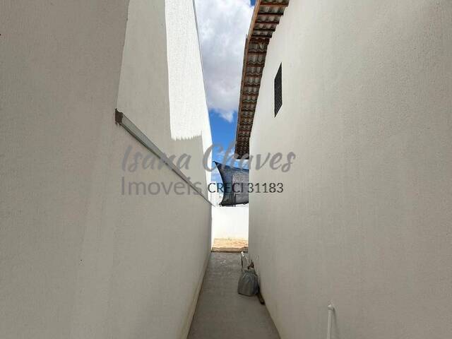 #159 - Casa para Venda em Luís Eduardo Magalhães - BA - 2